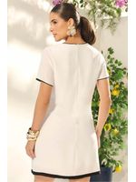 Vestido-Curto-Com-Detalhes-Contrastante-Estampado-36