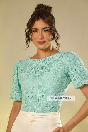 Blusa De Renda Com Mangas Balone
