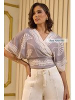 Blusa-Ampla-Com-Transp.-Frontal-E-Pala-Telha-40