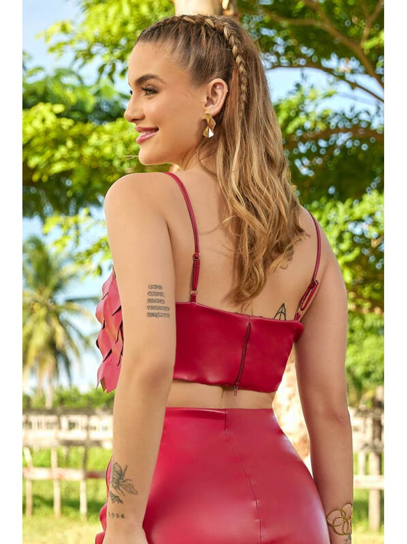 Blusa-Top-Com-Coracoes-Vinho-40