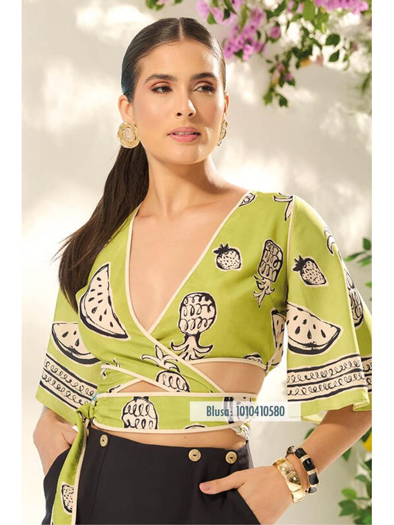 Blusa-Transpassada-Com-Faixa-Verde-46