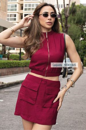 Conjunto De Cropped Com Saia Com Bolsos Cargo