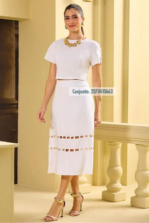 Conjunto De Saia Midi E Com Blusa Vazada