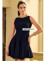 Vestido-Curto-Cavado-Nesgado-Preto-40