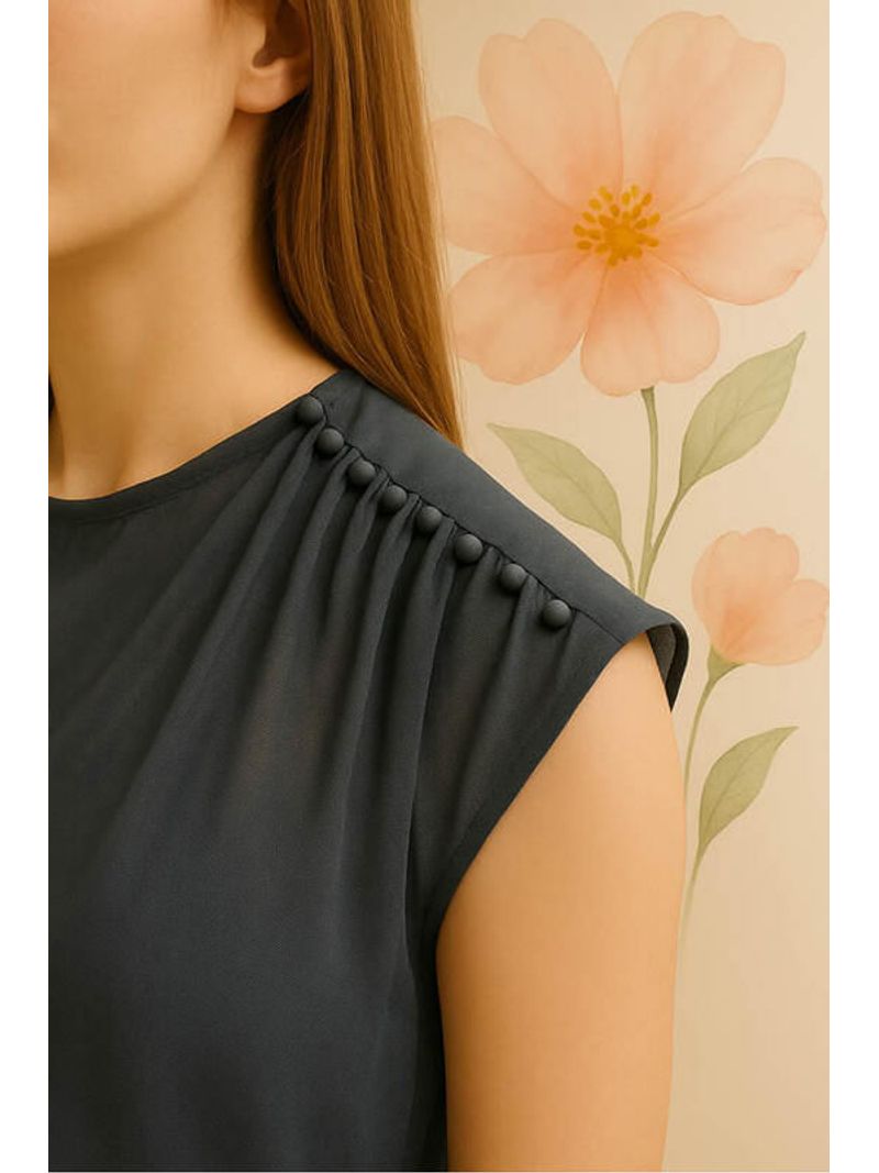 Blusa-Cavada-Com-Drapeado-Localizado-Preto-P