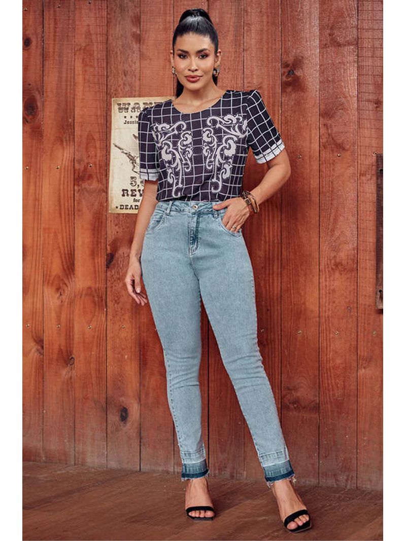 Calca-Skinny-Com-Barra-Desfeita-Azul-44
