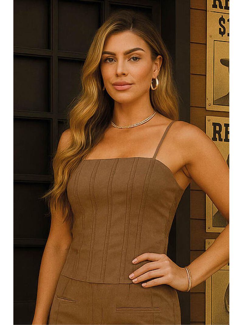 Blusa--Com-Alca-Fina-E-Pesponto-Preto-46