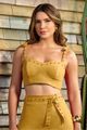 blusa-top-com-aplicacoes-mostarda-42-401819-0