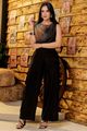 calca-pantalona-com-bolsos-laterais-preto-46-404237-0