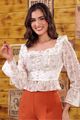 blusa-com-babados-no-decote-amarelo-46-404740-0