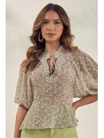 Blusa--Bata-Com-Manga-Volumosa-Verde-44