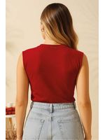 Blusa-Regata-Com-Decote-Quadrado-Vermelho-44