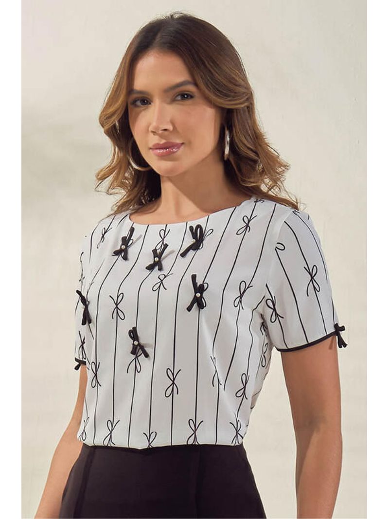 Blusa-Baby-Com-Aplicacoes-De-Lacos-E-Perolas-Off-White-46